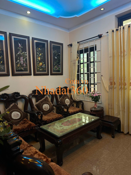 Cần sang nhượng khách sạn mặt tiền đường Hoàng Văn Thụ giá 35 triệu tại Đà Lạt Lâm Đồng
