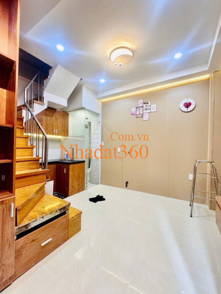 Nhà mặt tiền Ngô Quyền, QUẬN 10, Dòng tiền 500 triệu, 4 Tầng, 8.9 tỷ